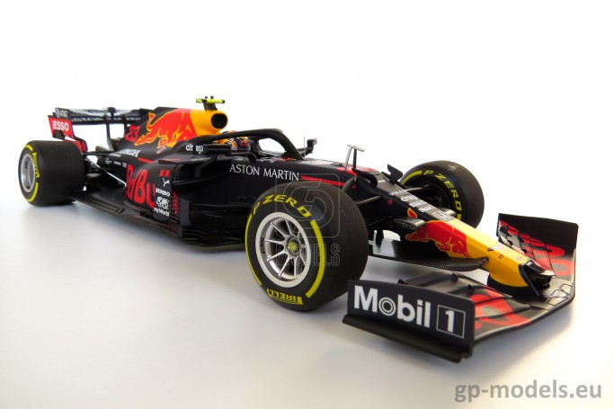 Aston Martin Red Bull F1 RB16 (2020) Albon, Minichamps 1:18