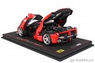 diecast exclusive model car Ferrari LaFerrari (2013), BBR 1:18, 182221DIE-VET, show case included