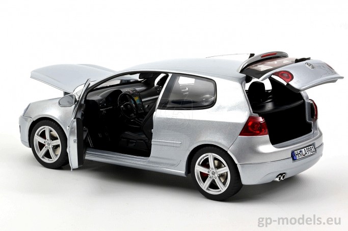 macheta auto metalica Volkswagen Golf 5 GTI Pirelli (2007), NOREV 1:18, 188425, 3551091884255