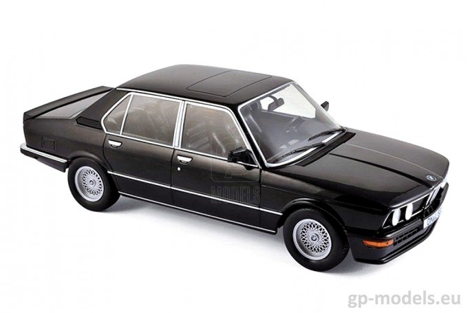 macheta auto metalica oldtimer masina epoca BMW M5 535i (E12) (1980), Norev 1:18, 183264, 3551091832645