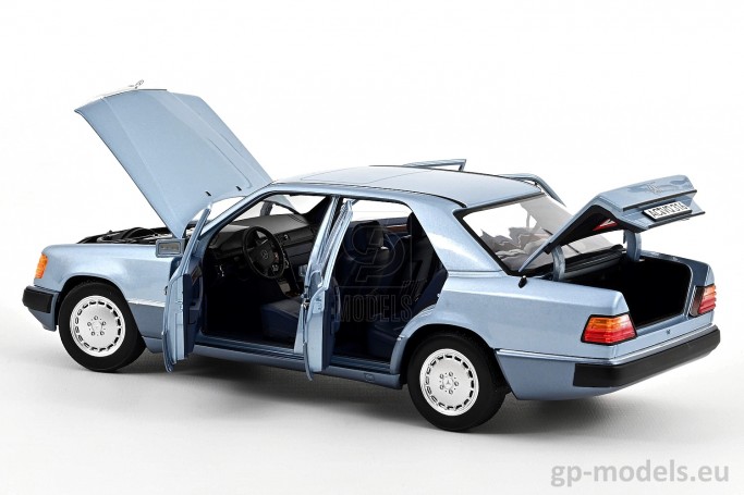 Diecast classic model car Mercedes-Benz 230 E (W124) (1990), scale 1:18, Norev 183945, 3551091839453