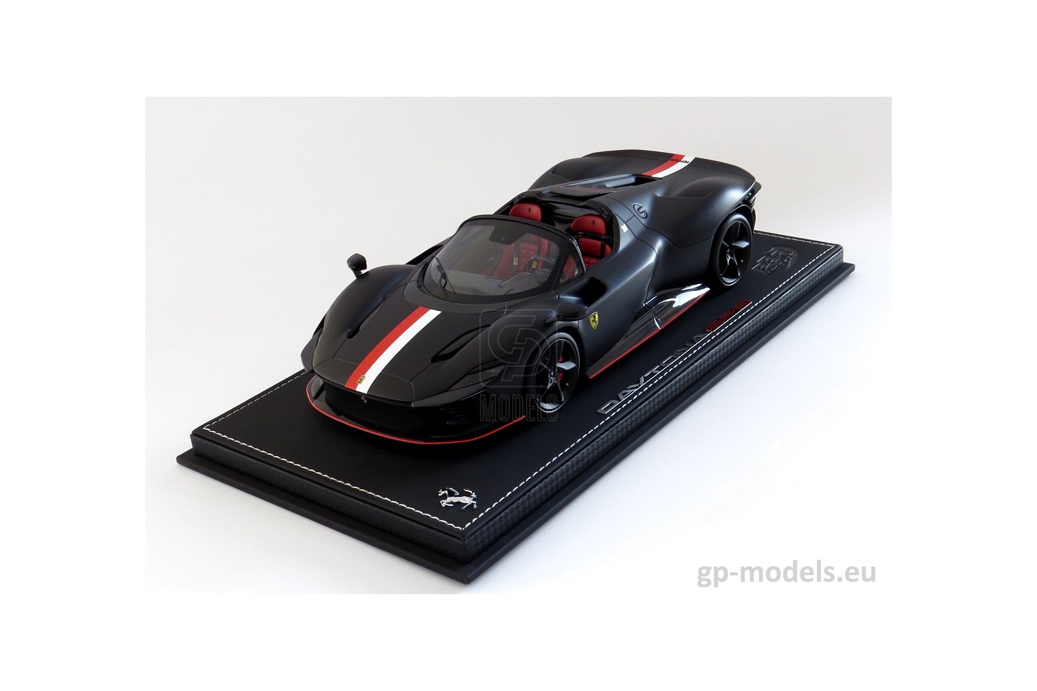 High quality resin model Ferrari Daytona SP3 Icona (2023) Charles Leclerc, scale 1:18, BBR Models High quality resin model Ferrari Daytona SP3 Icona (2023) Charles Leclerc, scale 1:18, BBR Models