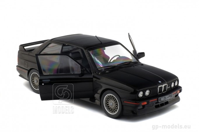 BMW M3 (E30) Sport Evo (1990) diecast sport classic model car, scale 1/18, Solido S1801501